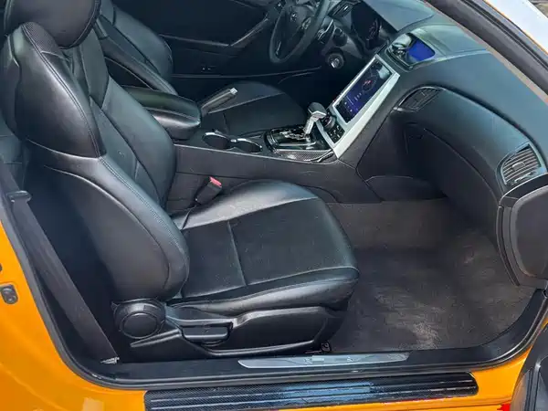 Hyundai Genesis Coupe 2012