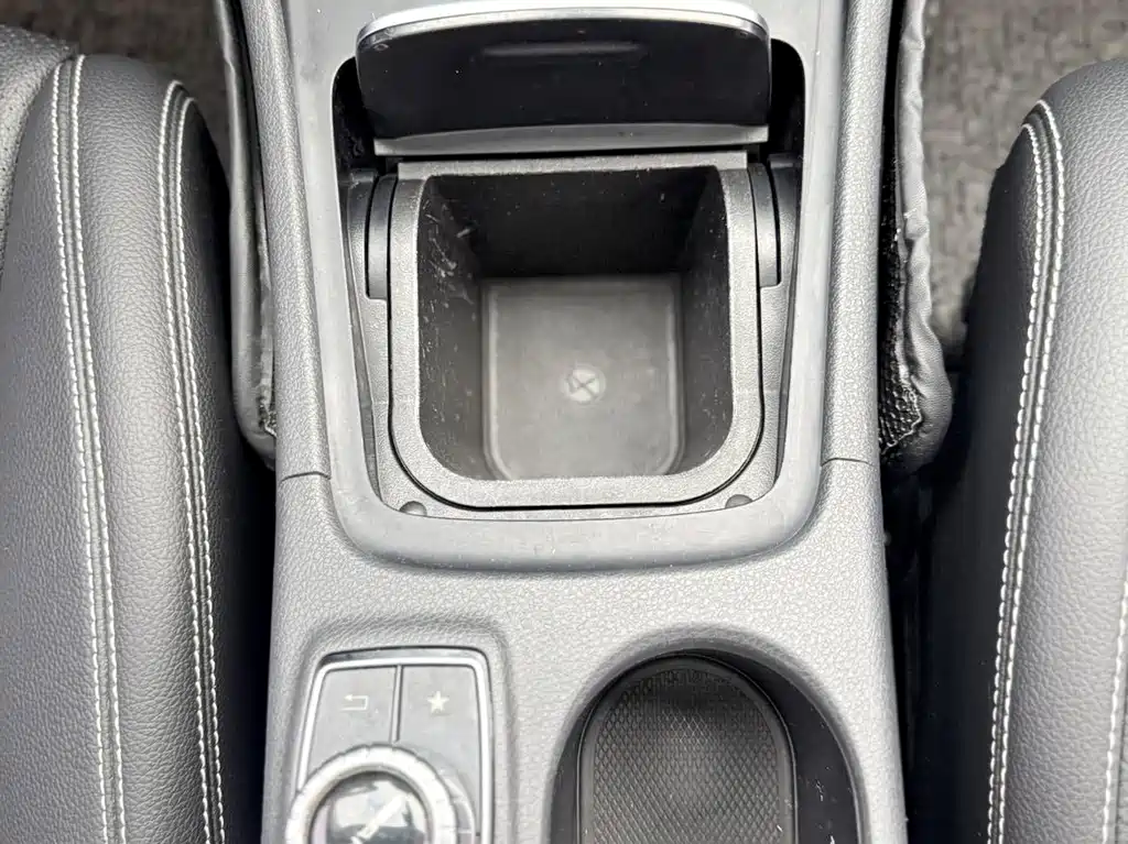 Mercedes-Benz GLA 2018 — фото 18