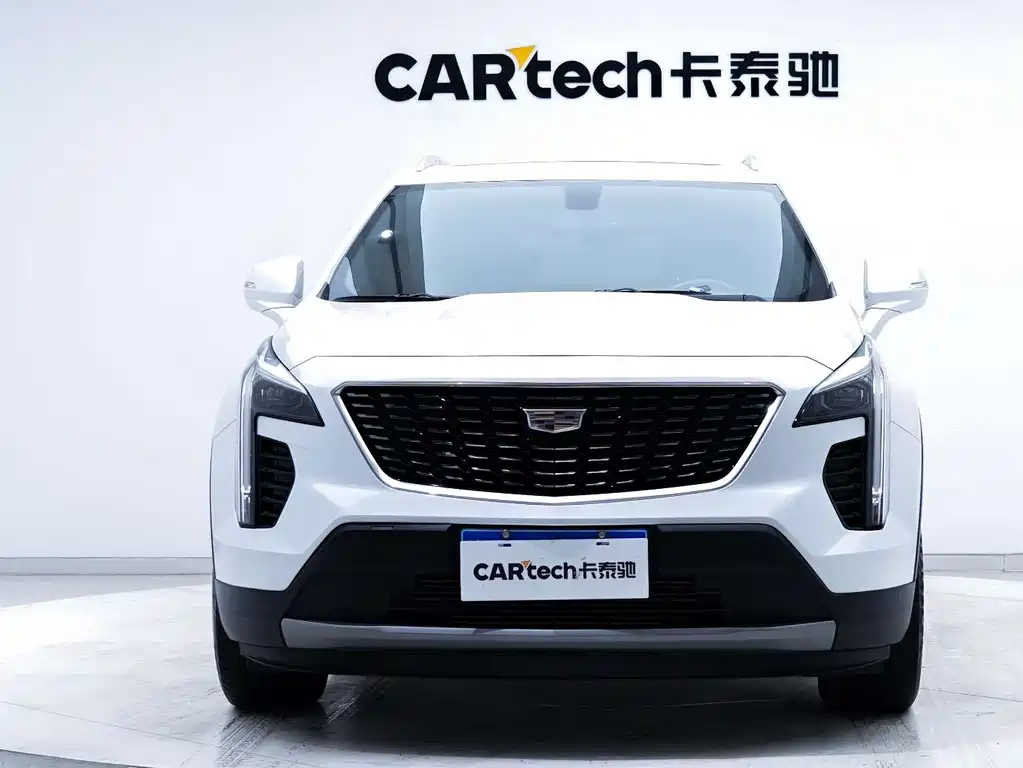 Cadillac XT4 2021 — фото 5