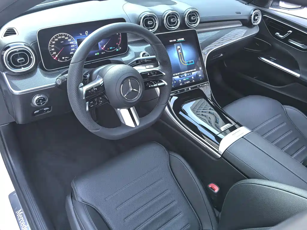 Mercedes-Benz C-Class 2022 — фото 21
