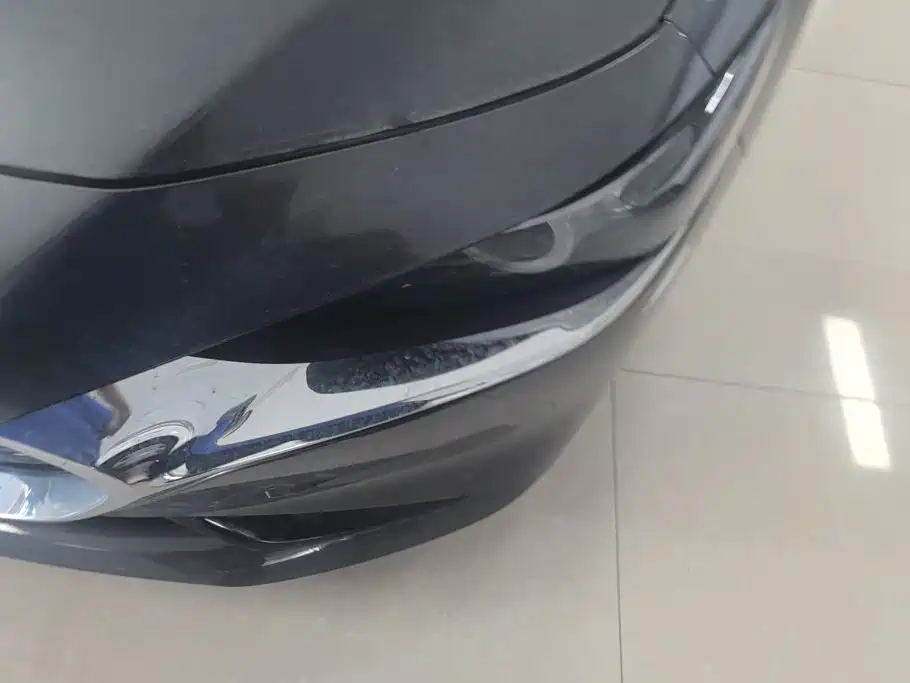 Mazda 3 Angkesela 2020