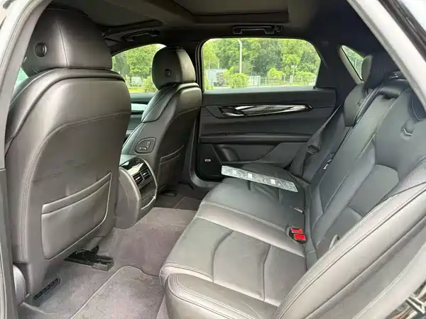 Cadillac CT6 2022