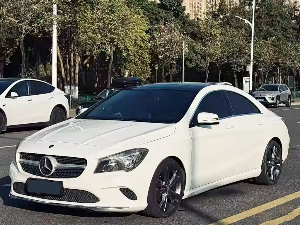 Mercedes-Benz CLA 2017