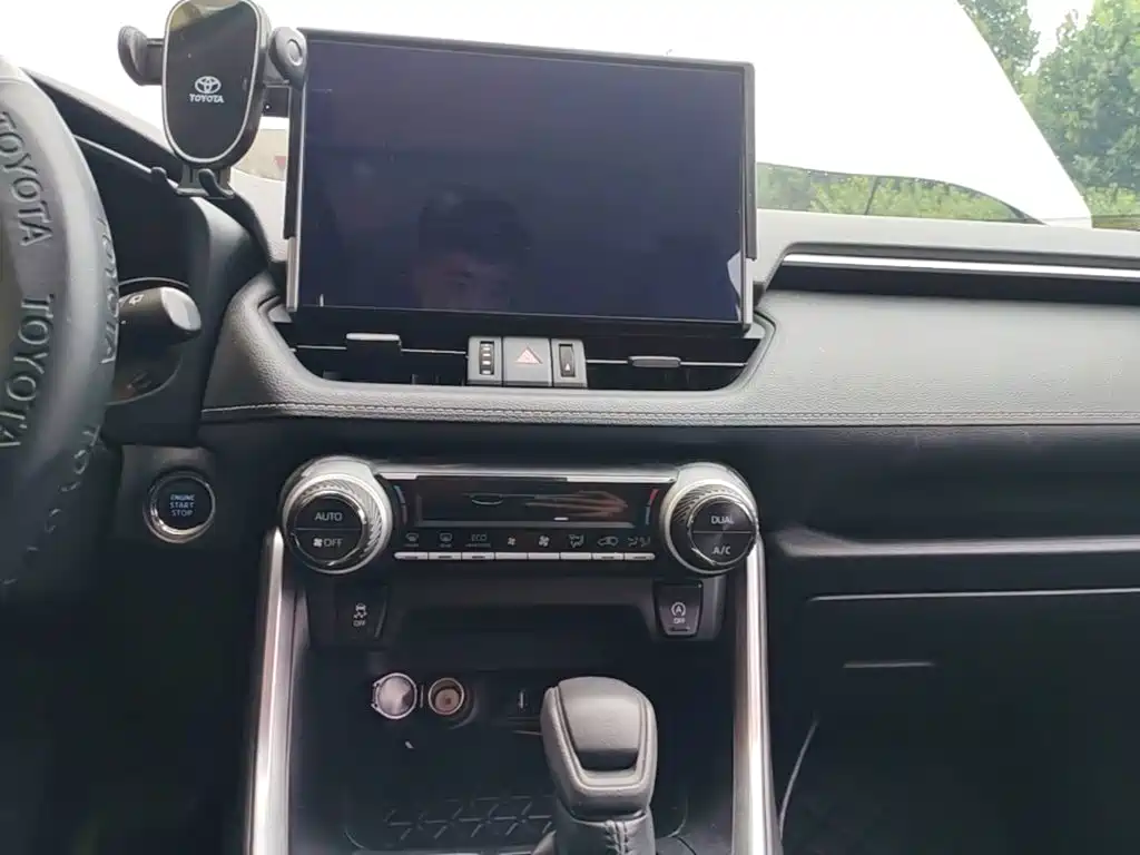 Toyota Wildlander 2020 — фото 13