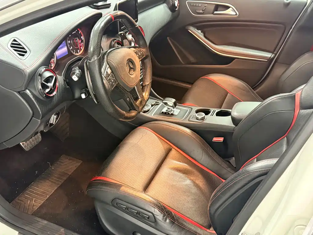 Mercedes-Benz A-Class AMG 2015