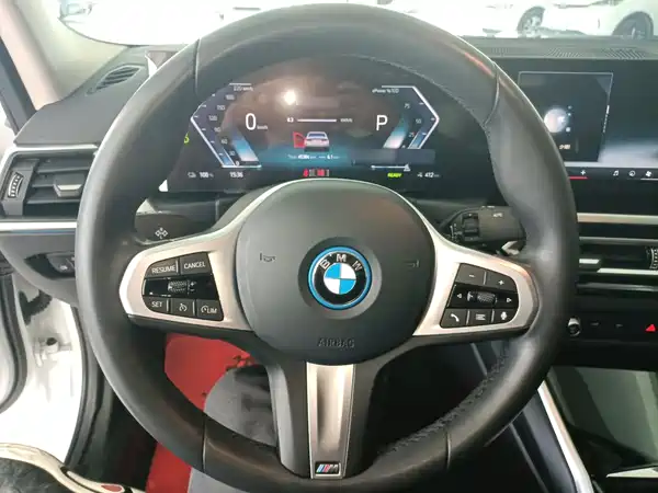 BMW i3 2024
