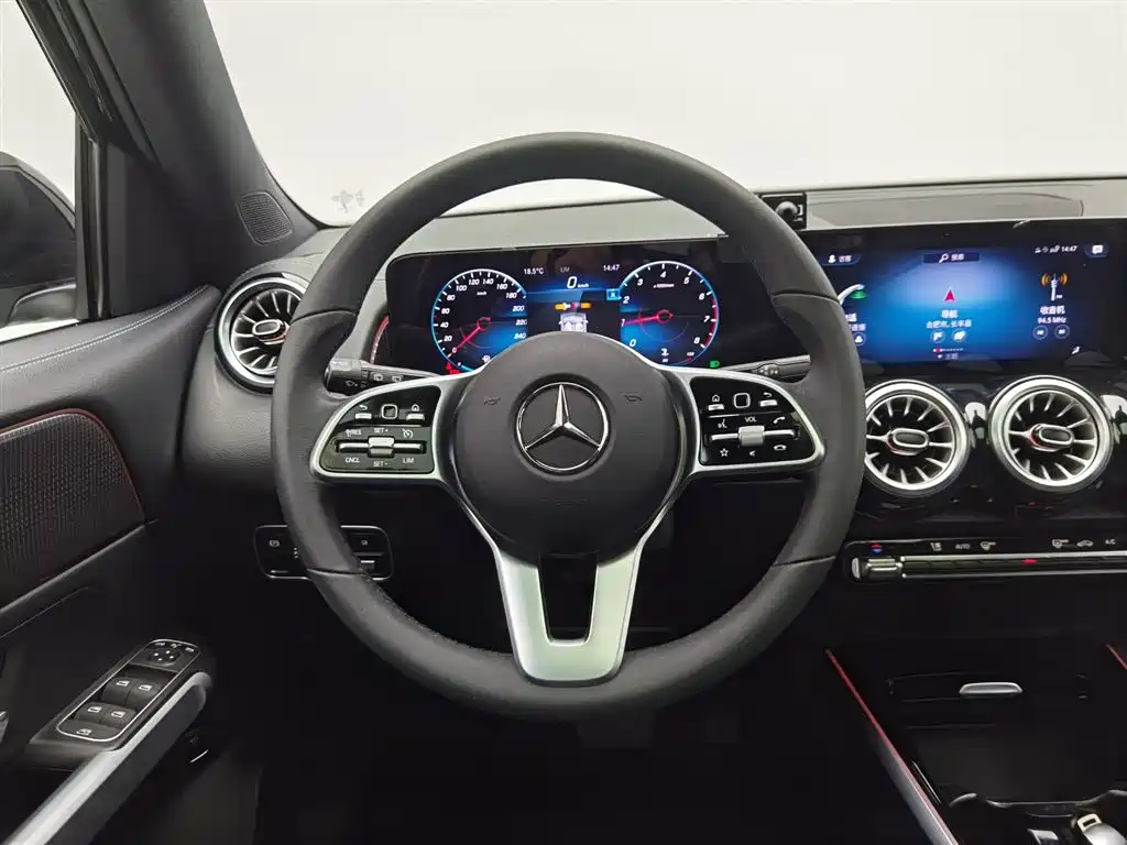 Mercedes-Benz GLB 2022 — фото 11