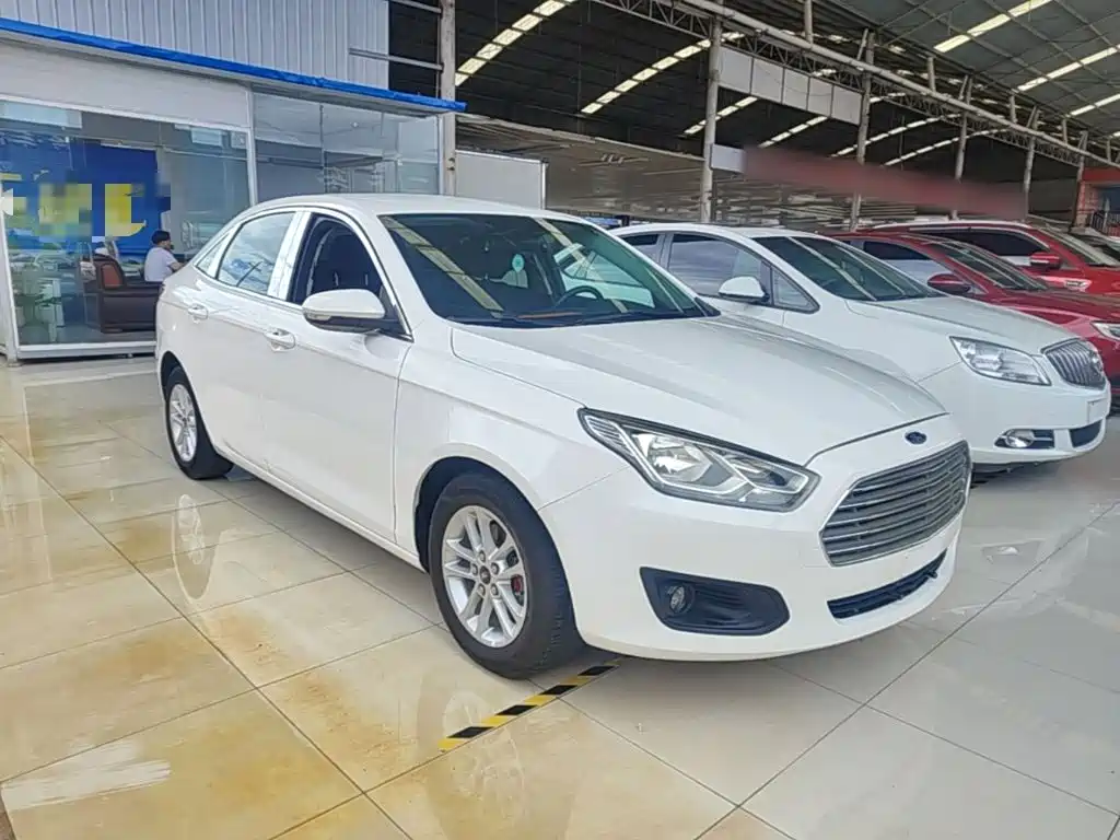Ford Escort 2020