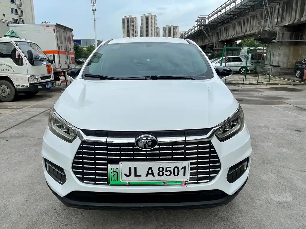 BYD Yuan EV 2019