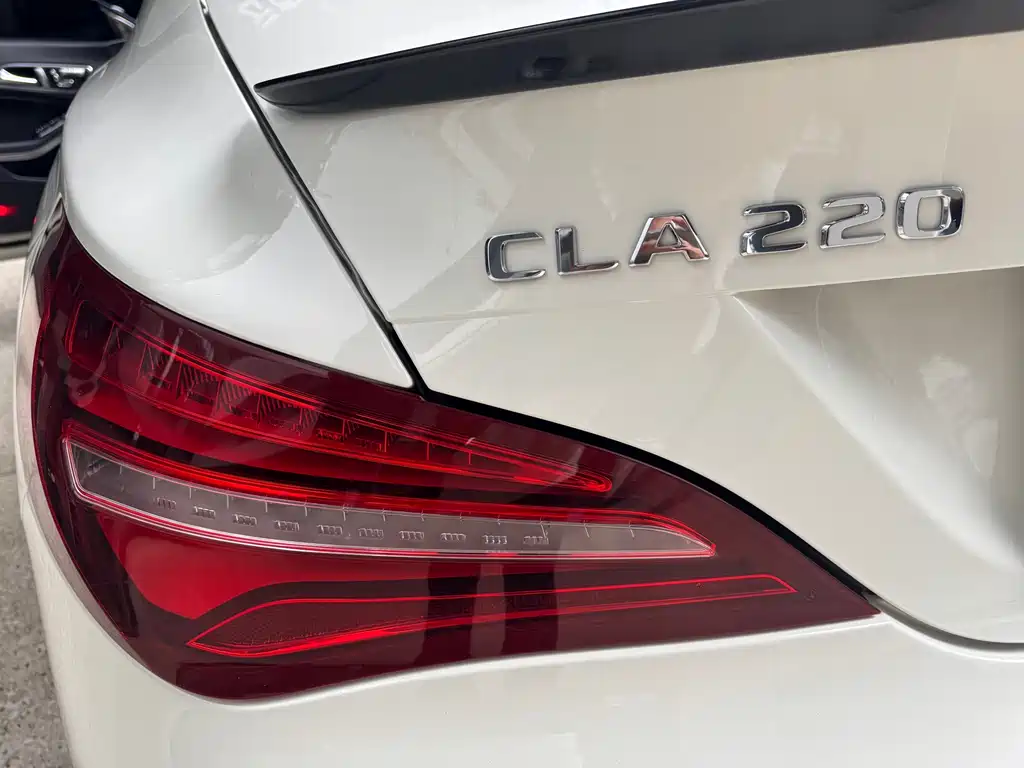 Mercedes-Benz CLA 2018 — фото 23