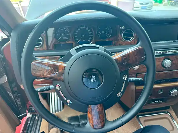 Rolls-Royce Phantom 2013