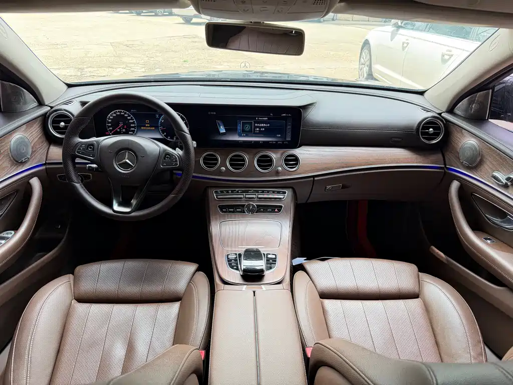 Mercedes-Benz E-Class 2018