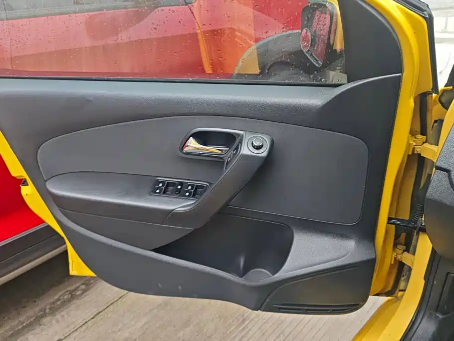 Volkswagen Polo 2012