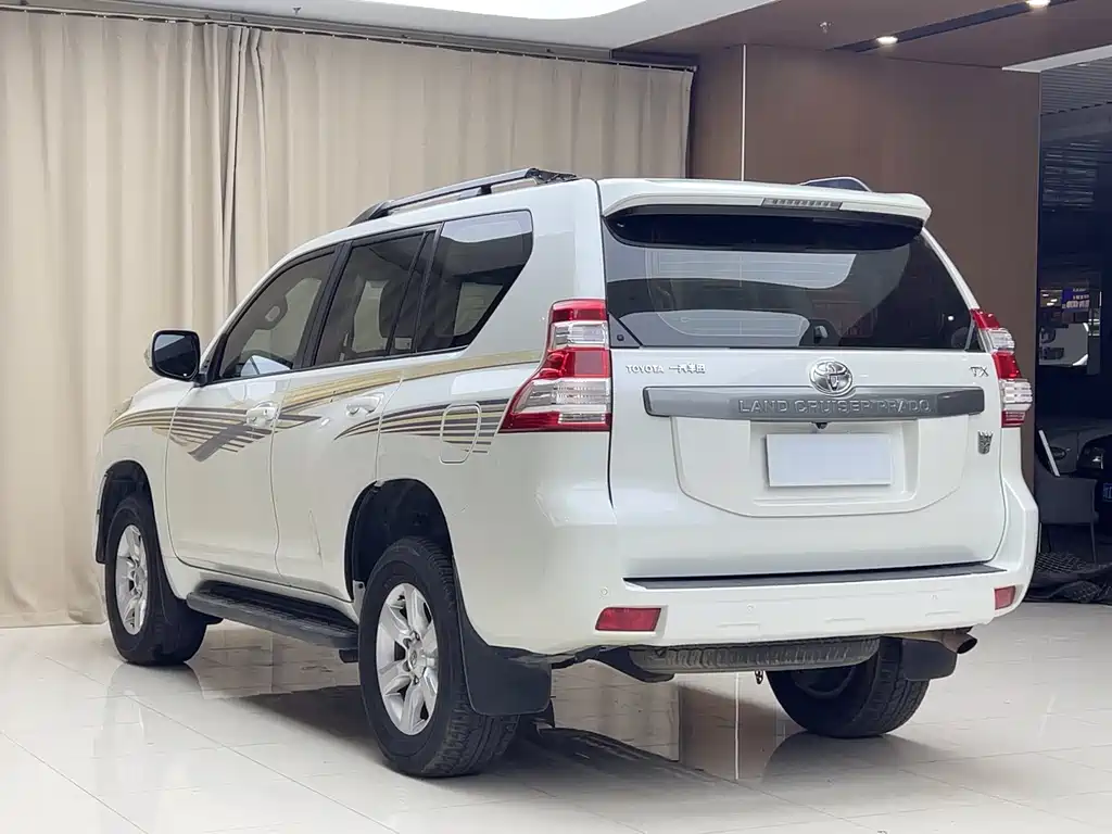 Toyota Prado 2017 — фото 13