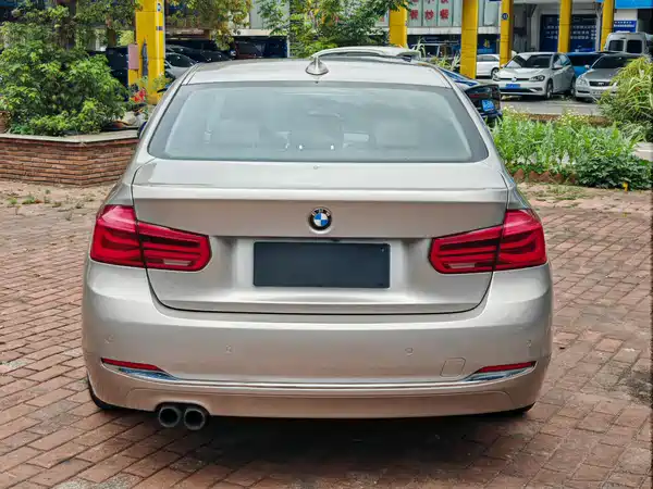 BMW 3 Series 2017