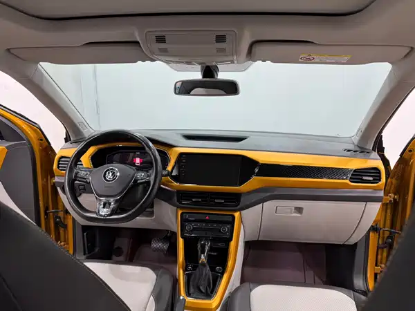 Volkswagen T-Cross 2023