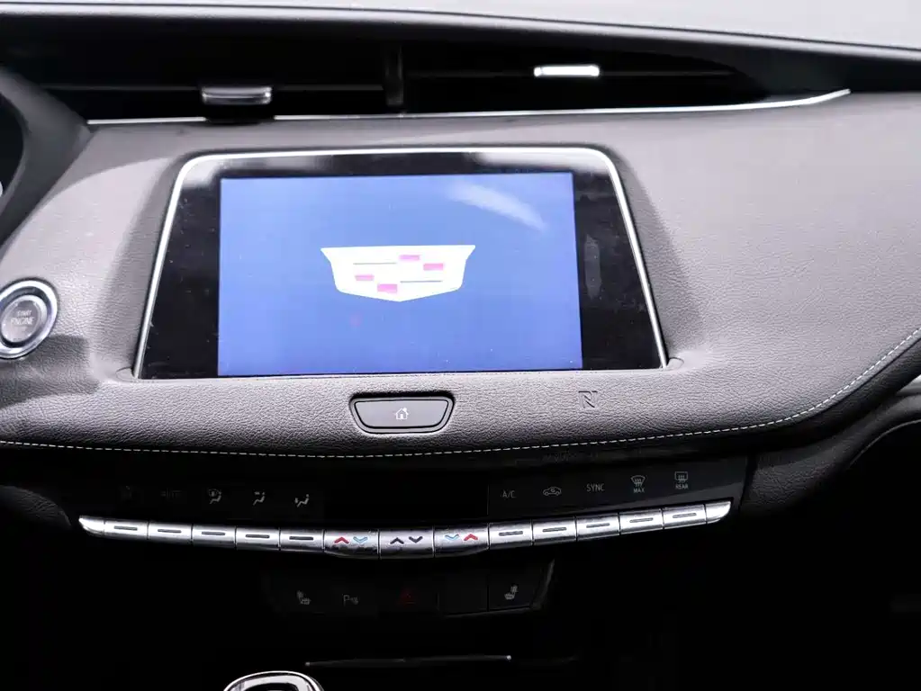 Cadillac XT4 2021 — фото 17