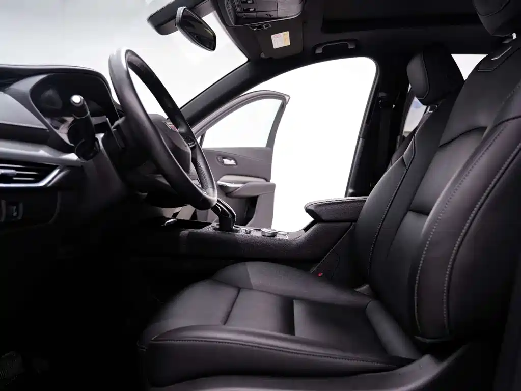 Cadillac XT4 2021 — фото 19