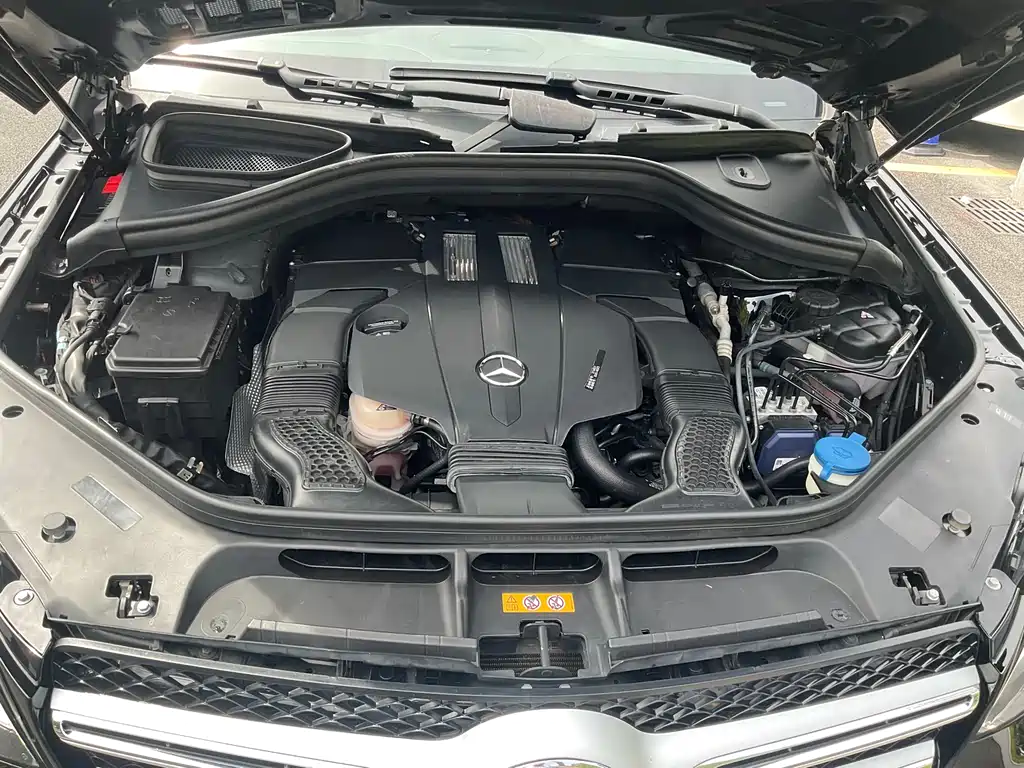 Mercedes-Benz GLE 2017 — фото 21