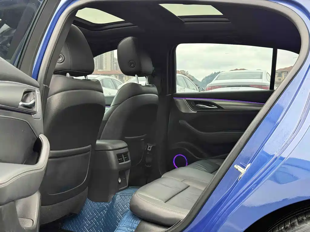 Cadillac CT5 2021 — фото 6