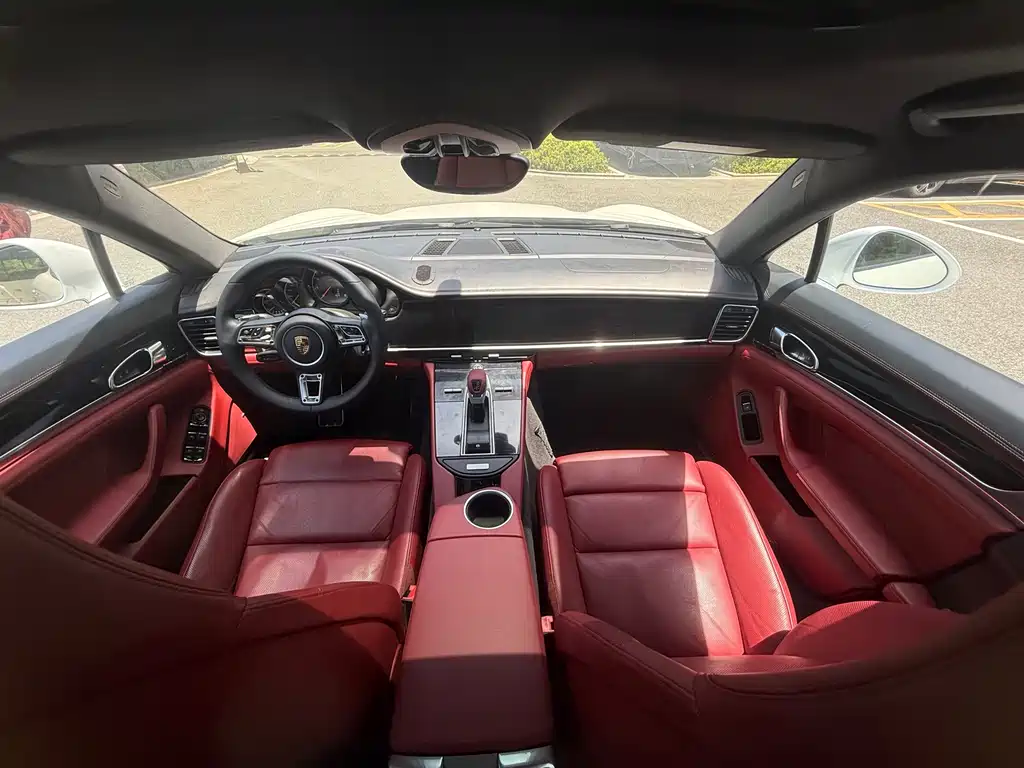 Porsche Panamera 2015 — фото 10