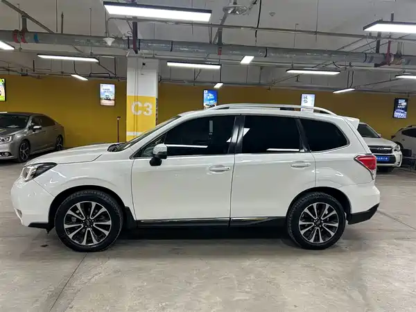 Subaru Forester 2016
