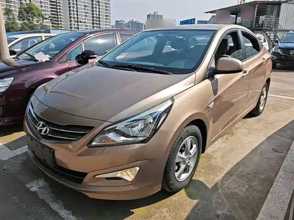 Hyundai Accent 2016