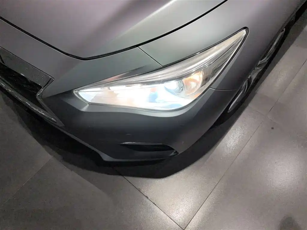 Infiniti Q50L 2019 — фото 18