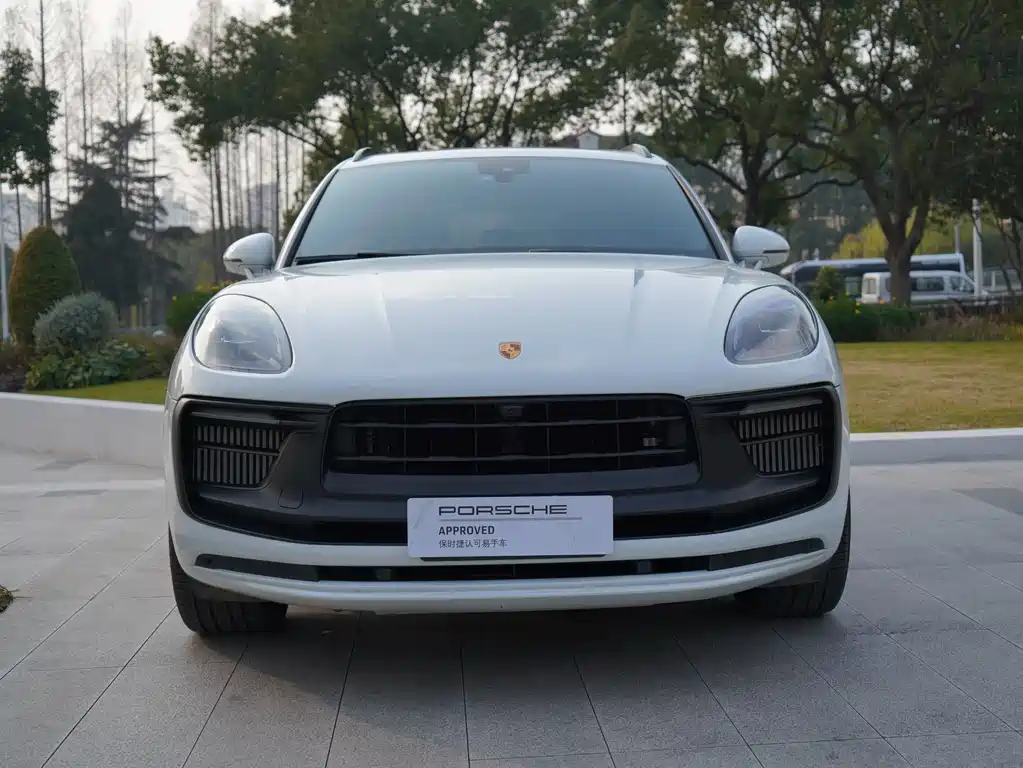 Porsche Macan 2023 — фото 2