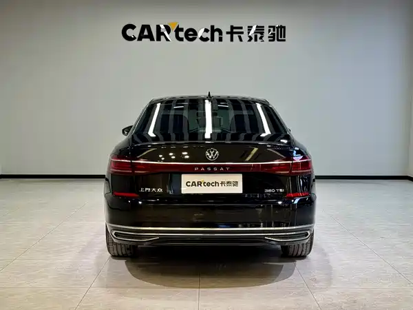 Volkswagen Passat 2025