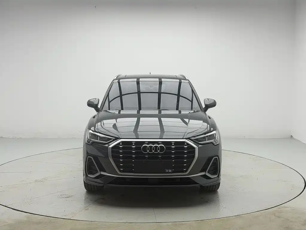 Audi Q3 2023