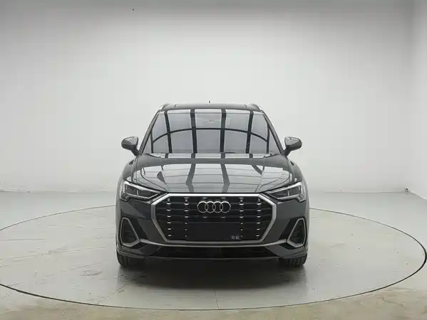 Audi Q3 2023