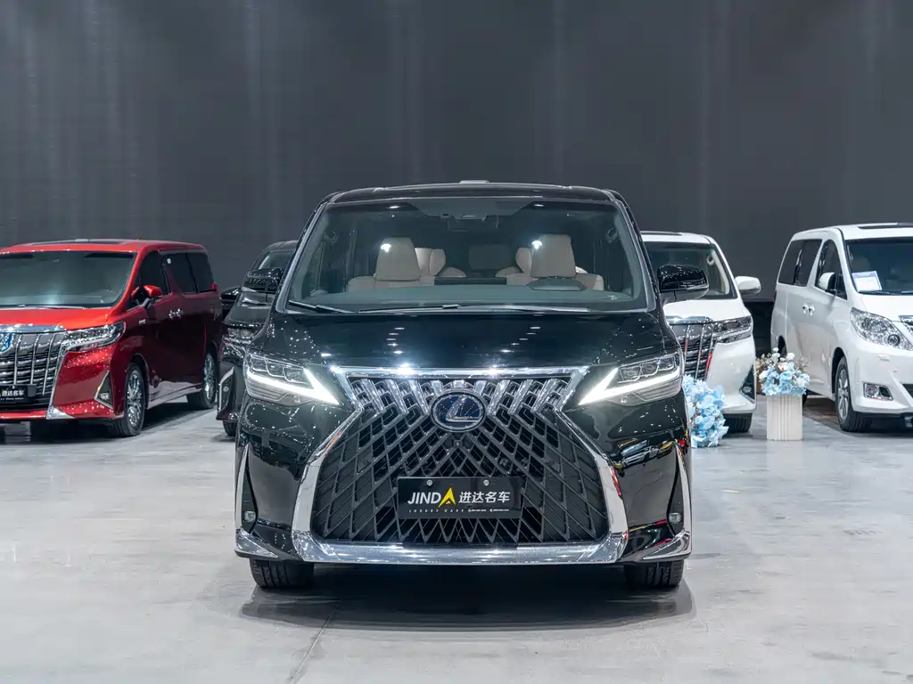 Lexus LM 2022 — фото 18