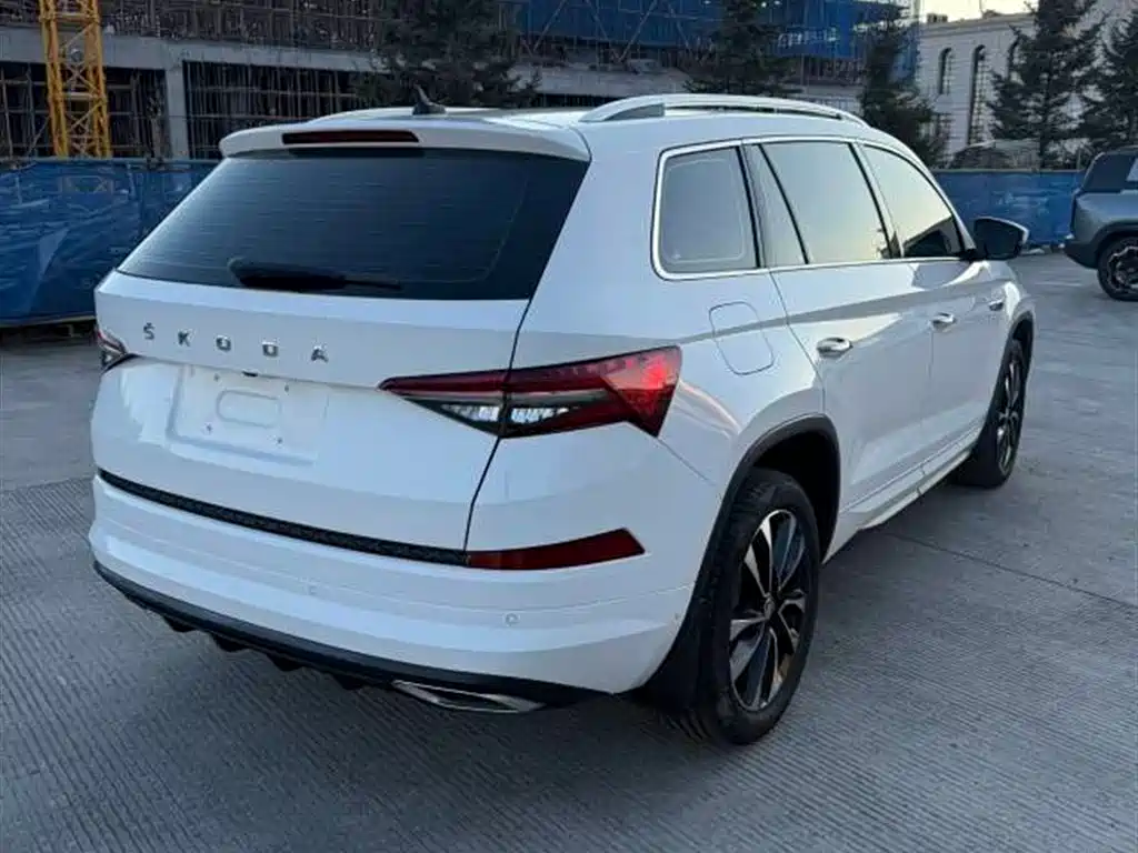 Skoda Kodiaq 2022 — фото 7