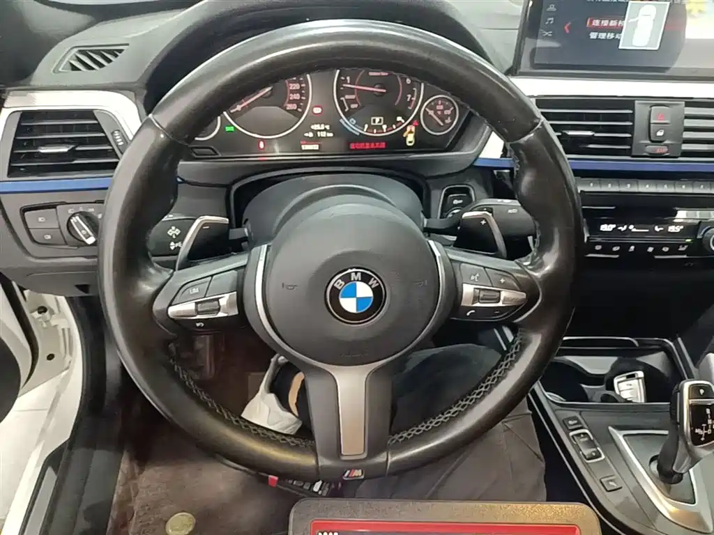 BMW 4 Series 2018 — фото 11