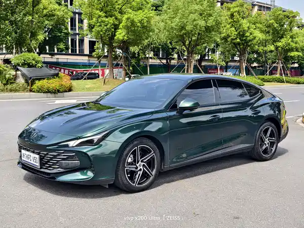 MG MG7 2023