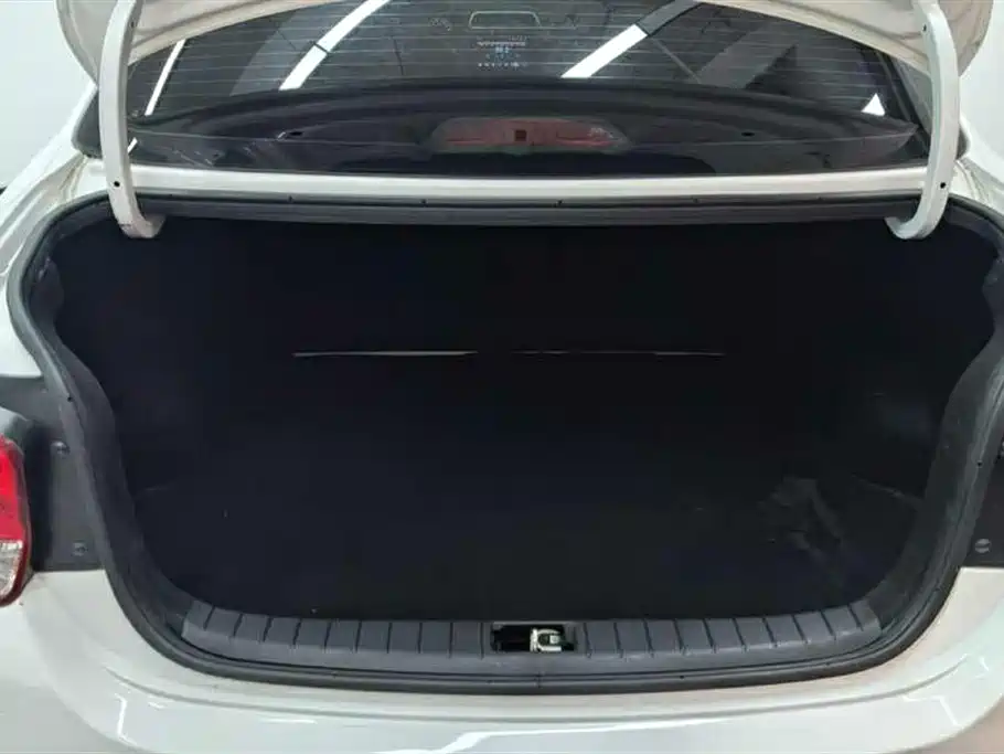 Hyundai Verna 2020 — фото 4