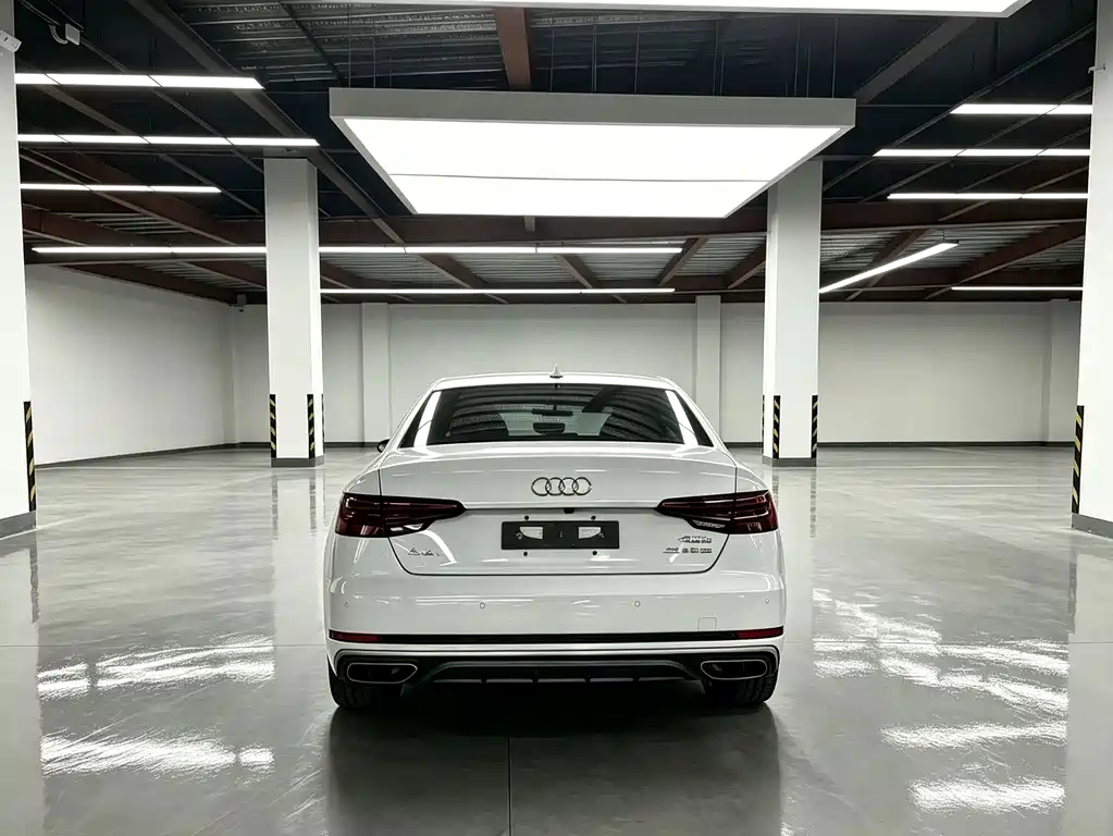 Audi A4L 2019 — фото 15