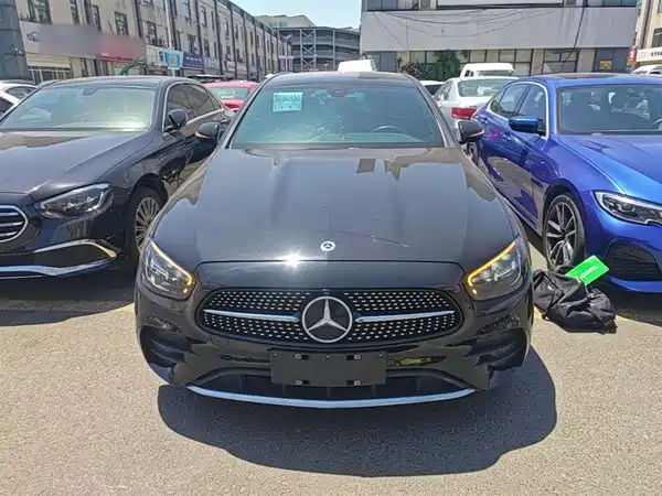 Mercedes-Benz E-Class 2021