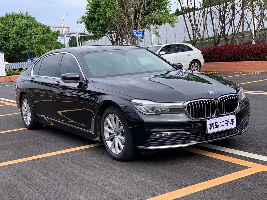 BMW 7 Series 2016 — фото 4