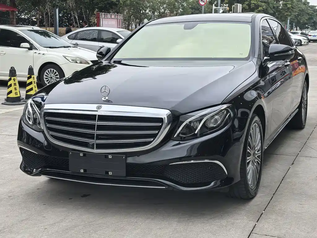 Mercedes-Benz E-Class 2019 — фото 1