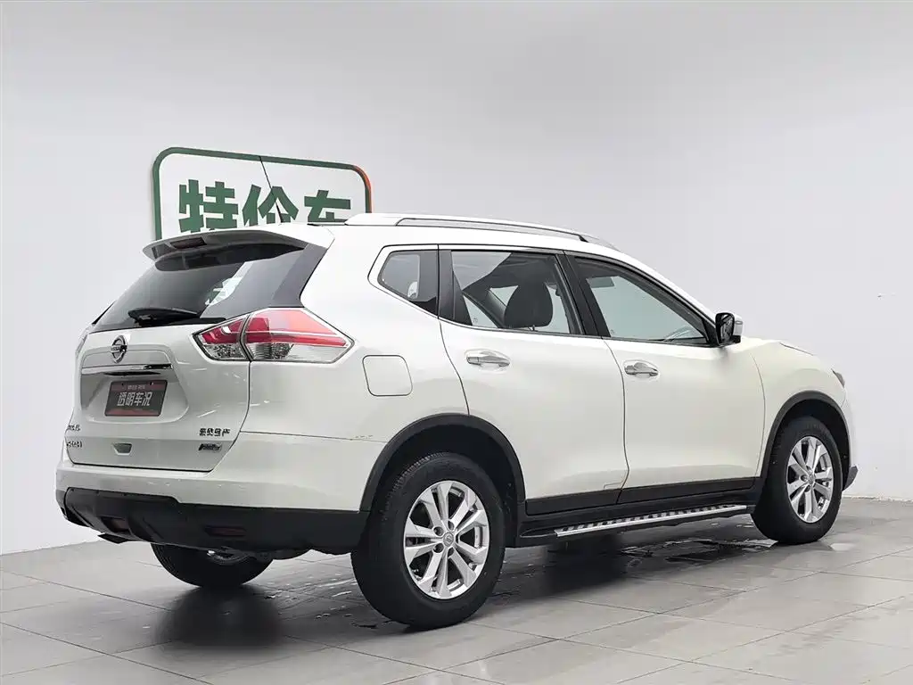 Nissan X-Trail 2014 — фото 2