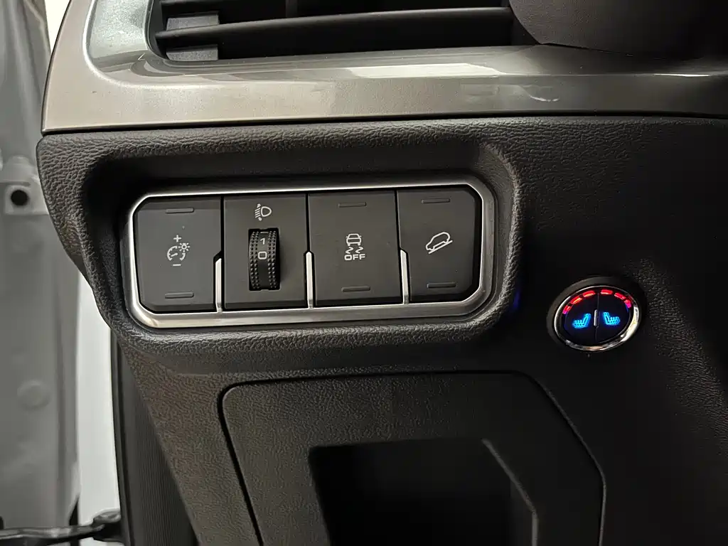 Haval H6 2023 — фото 16