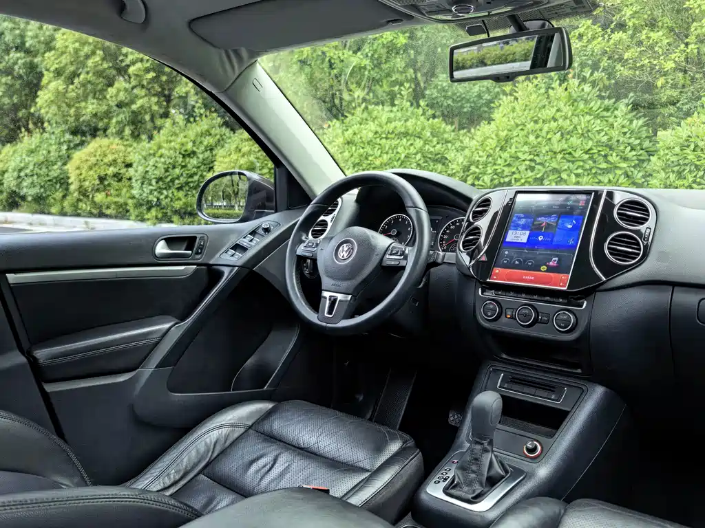 Volkswagen Tiguan 2015 — фото 15