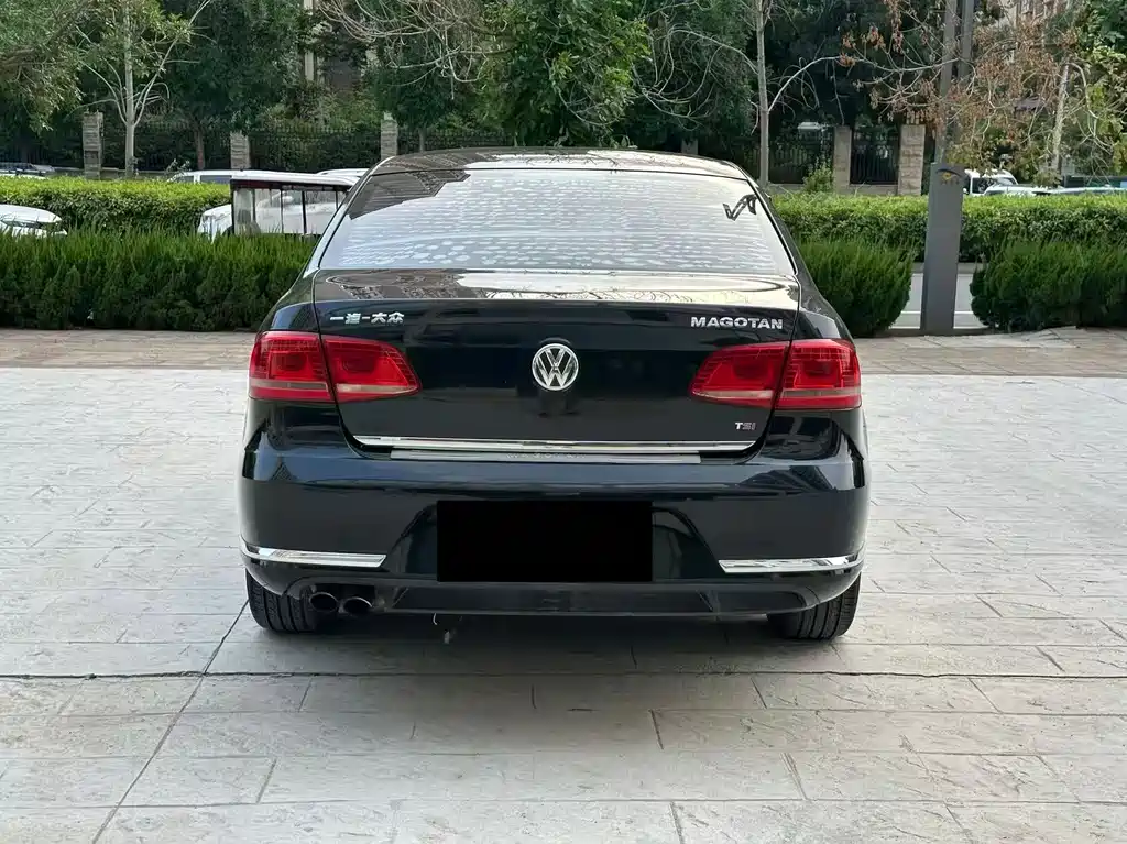 Volkswagen Magotan 2016