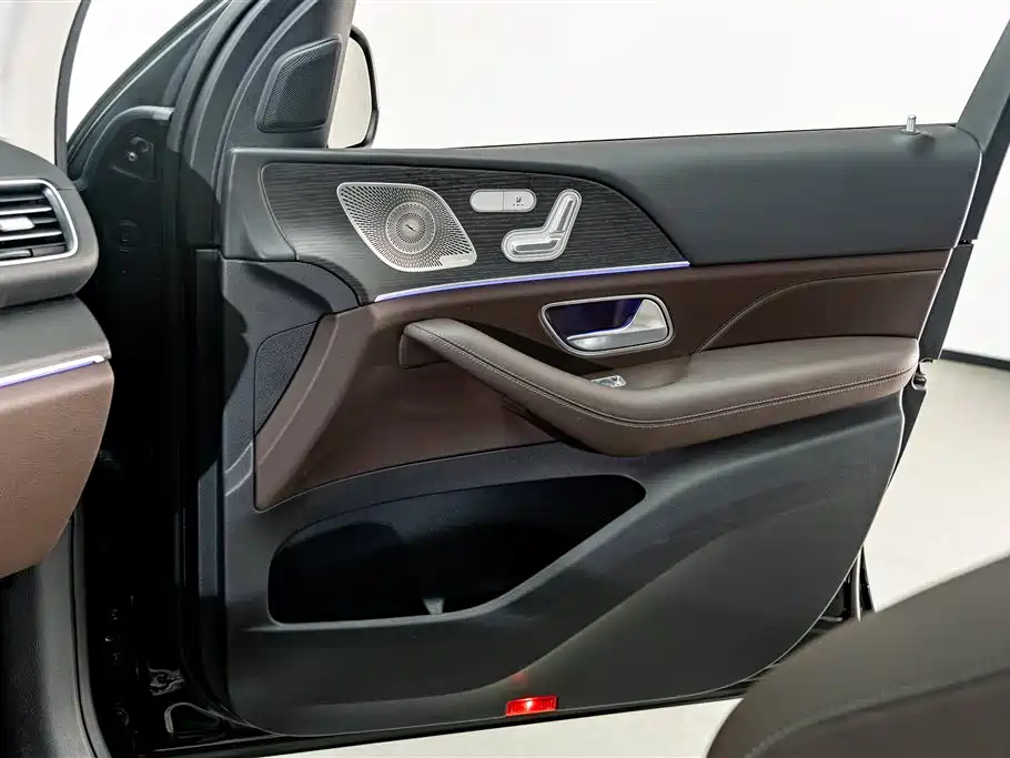 Mercedes-Benz GLE 2023 — фото 17