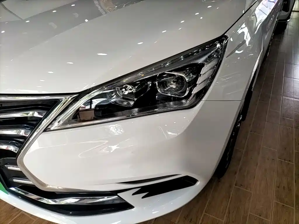 Changan Eado DT 2021 — фото 24