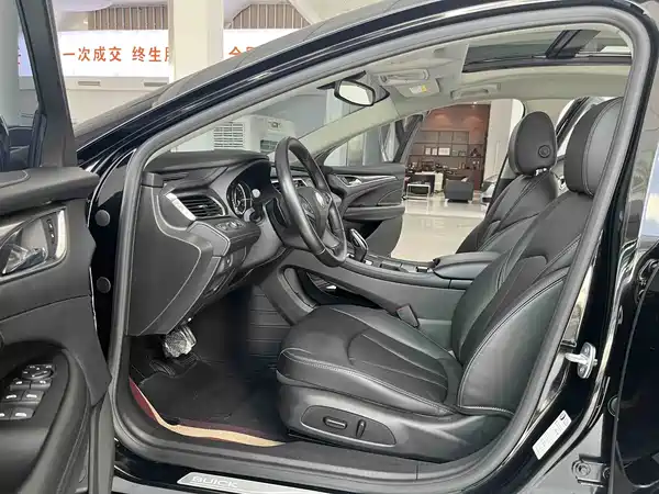 Buick LaCrosse 2021