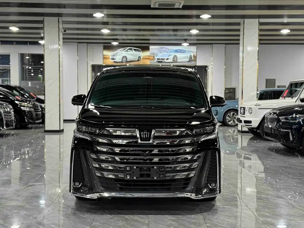 Toyota Vellfire 2024