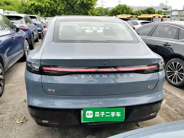 Leapmotor B01 2025